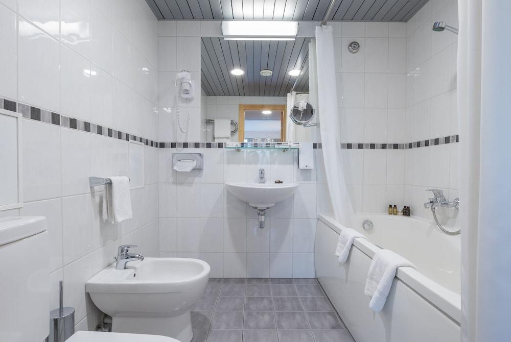 Riga Islande Hotel With Free Parking Экстерьер фото